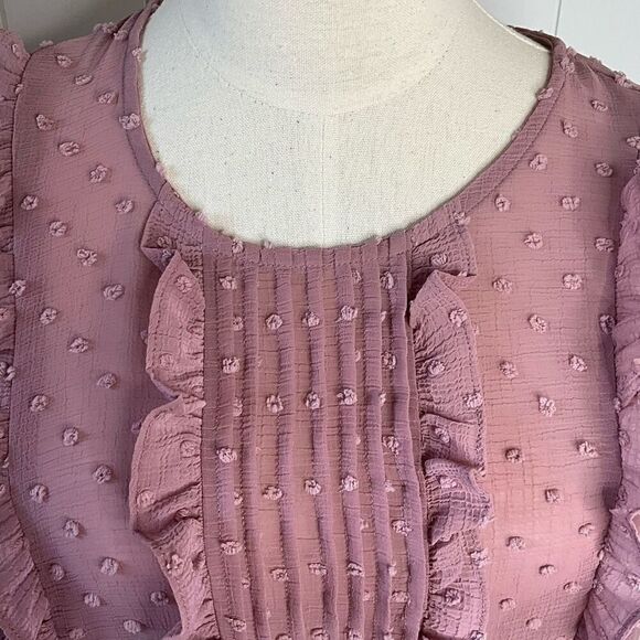 EM Womens Size Small Pullover Blouse Pink Dots Textured Ruffles Long Sleeves - Picture 2 of 14
